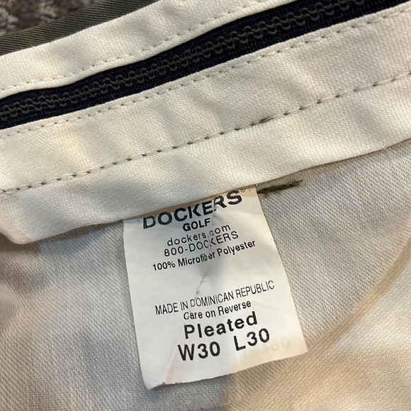 Dockers Golf Mens 30 X 30 Pleated Pants - Picture 4 of 6